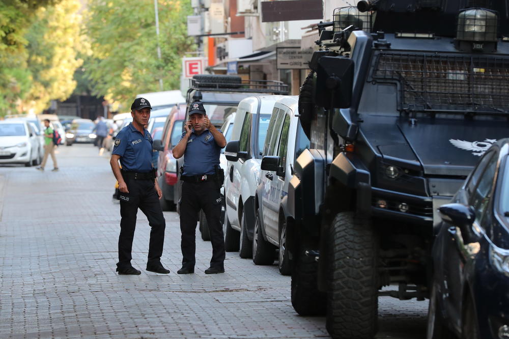 TURSKI MINISTAR UNUTRAŠNJIH POSLOVA PODNEO OSTAVKU: Sva odgovornost u vezi sa sprovođenjem policijskog časa je moja!