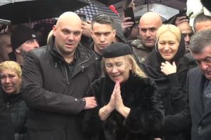 PROŠLO JE 7 DANA OD KAKO NAS JE NAPUSTIO... Goca Šaulić se oglasila sedmicu nakon Šabanove TRAGIČNE SMRTI!