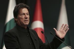 EVO KOME SMETA IMRAN KAN: Pakistanski premijer "slučajno" obelodanio ime velike sile koja želi da ga sruši sa vlasti!