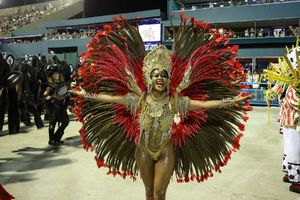 POČELA JE NAJLUĐA ŽURKA NA SVETU: Pogled na lepotice sa karnevala u Riju će vas raspametiti (VIDEO)