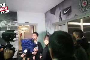 TATIN PONOS: Vladimir Stojković sa sinom Vladanom izašao pred kamere i oduševio prisutne! (KURIR TV)