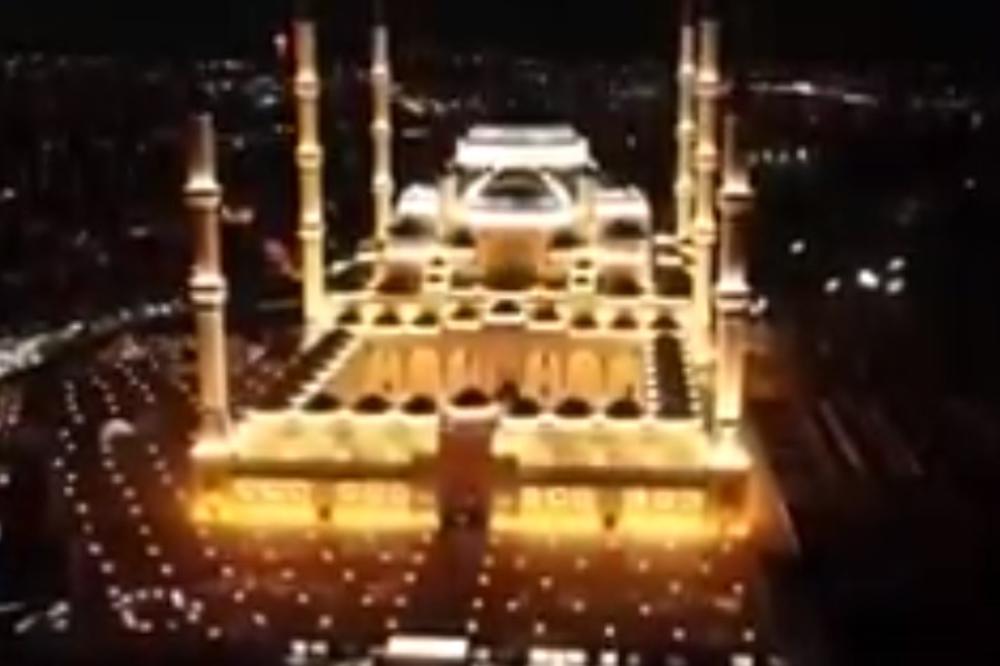 POGLEDAJTE IMPRESIVNO ERDOGANOVO ZDANJE: Otvorena najveća džamija u Turskoj! Evo koliko je visoka glavna kupola! (VIDEO)