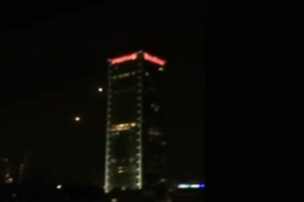 RAKETAMA NAPADNUTA BIVŠA PRESTONICA IZRAELA: Eksplozije odjekuju širom Tel Aviva, sirene za uzbunu se oglasile prvi put posle 2014! AKTIVIRANA GVOZDENA KUPOLA! (VIDEO)
