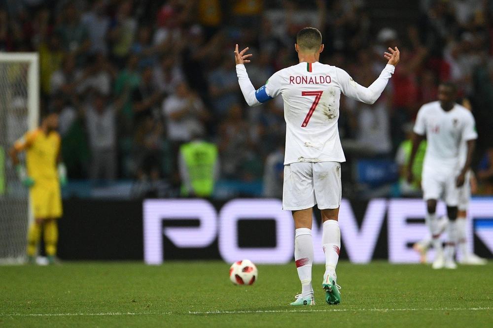 RONALDO NAPADA SRBIJU! Kristijano ponovo igra za Portugal!