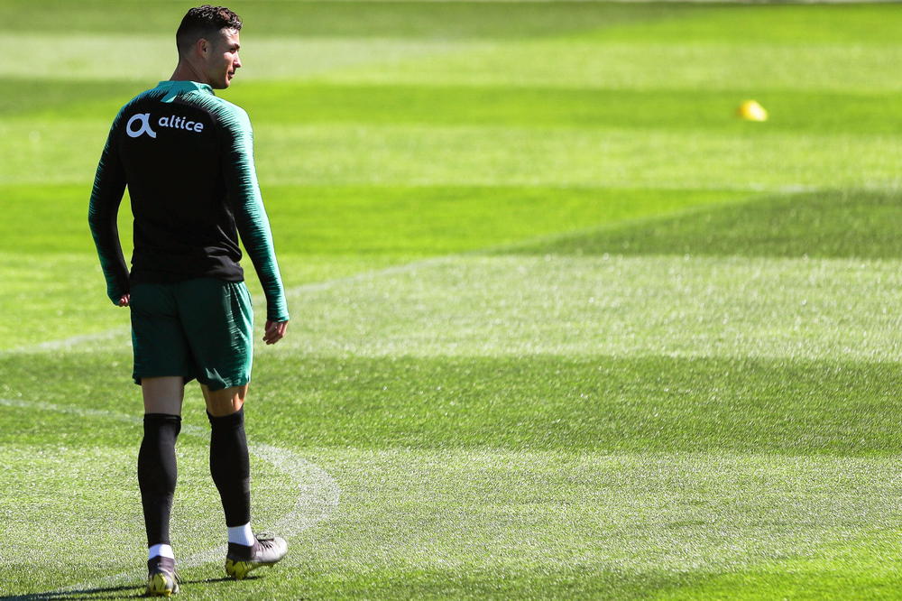 RONALDO BRUSI FORMU ZA SRBIJU: As Juventusa trenirao sa selekcijom Portugala (FOTO)