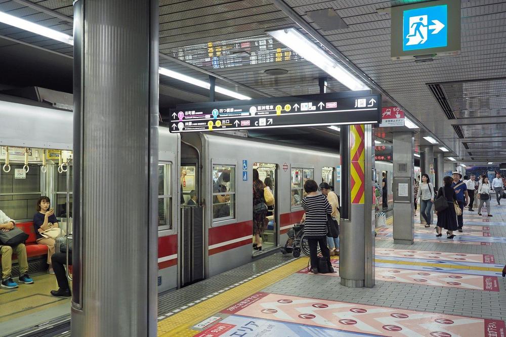 PROVOZAJTE SE MIŠIĆAVOM LINIJOM: Metro u Osaki postao hit zbog grešaka u prevodu!