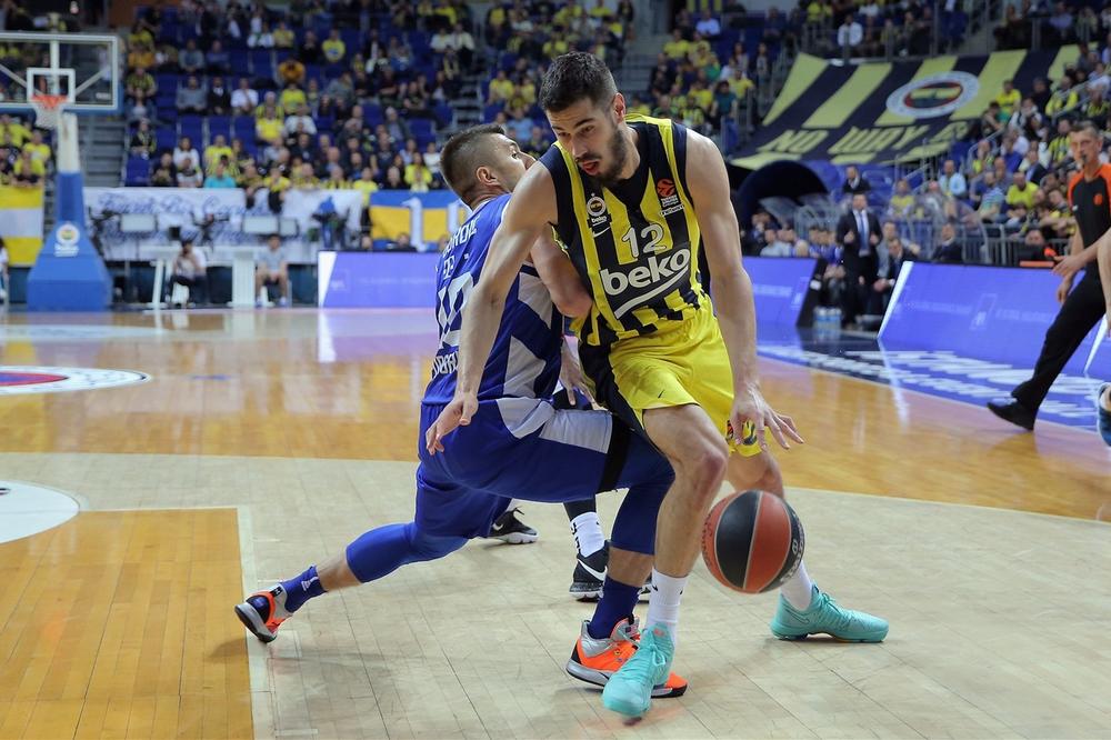 FENERBAHČE SLAVIO POSLE DRAME U ISTANBULU: Turci na krilima Kalinića do nove pobede!