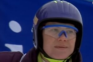 OLIMPIJSKA ŠAMPIONKA PREMINULA U 50. GODINI: Otišla je čuvena skijašica koju život nije mazio! Radovala se zlatu ne znajući da joj je majka umrla, danima bila u komi... (VIDEO)