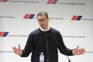 GLAVNI PORTPAROL EVROPSKE KOMISIJE: Vučić je zapravo Junker Balkana, ima empatije za građane
