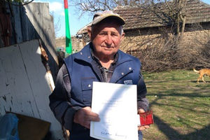 REKORDER NA TOČKOVIMA: Tomislav Nedeljković (81) sa svojim mercedesom prešao preko milion kilometara (FOTO)