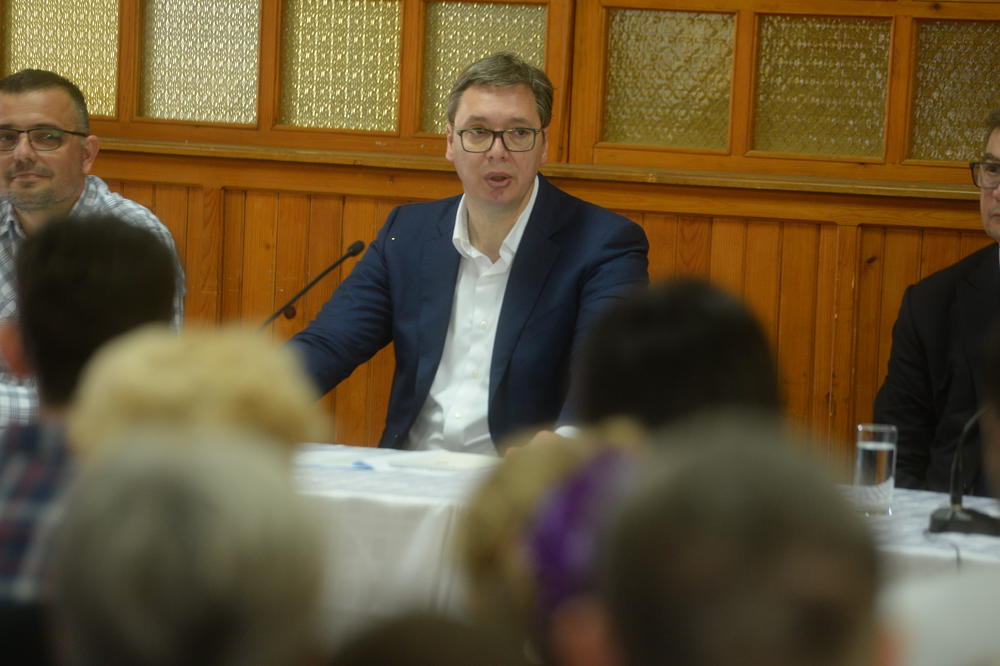 VUČIĆ ODBRUSIO ĐILASU: Kada je on bio velika vlast, minimalac je bio 159 evra, a za 5 godina povećao ga je za 2 evra