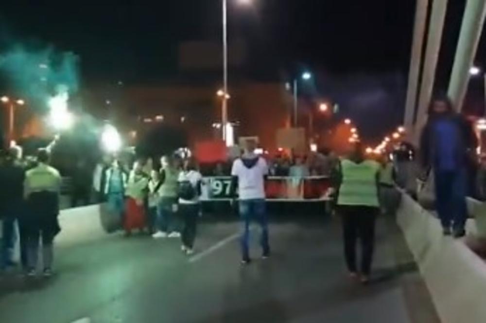 PROTESTI U PODGORICI: Potpisan Sporazum o budućnosti, opozicionari traže ostavke zvaničnika (VIDEO)