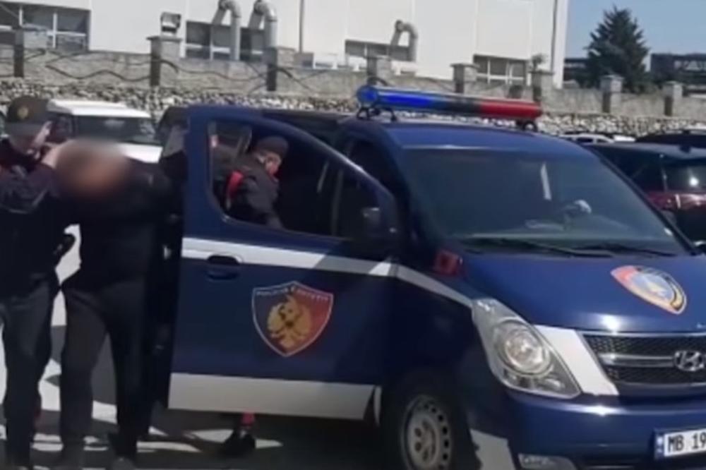 DVA CRNOGORCA PALA U ALBANIJI ZBOG DROGE: Prevozili 150 kilograma marihuane, pa ih uhvatili na granici (VIDEO)