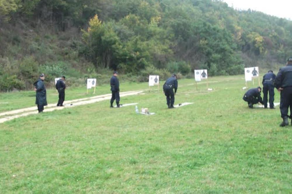 MUP: Budući policajci izvodiće obuku gađanja na Fruškoj gori