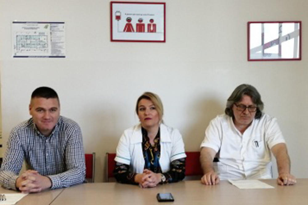 SABORNO U BUBLIOTEKU: U Kliničkom centru Kragujevac najavili tradicionalnu akciju dobrovoljnog davanja krvi