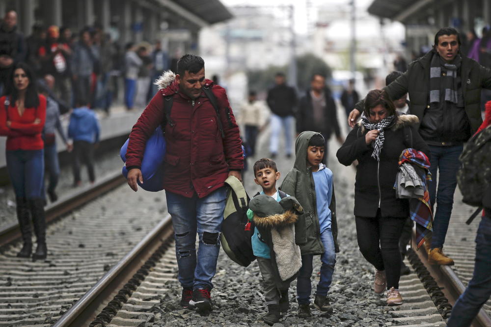 PRVI ČOVEK AUSTRIJE ZA BORBU PROTIV KRIJUMČARENJA LJUDI: Migranti beže s Balkana! Sve je više kriminala i niko ih neće!