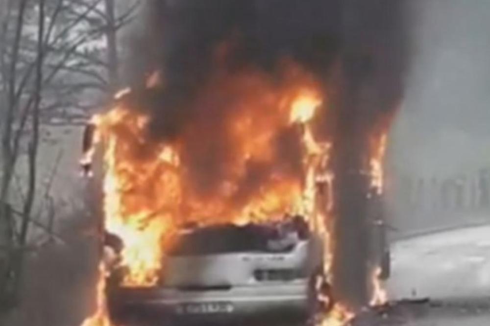 JEZIV PRIZOR U BiH: Autobus se zapalio NASRED PUTA, nema povređenih! (VIDEO)