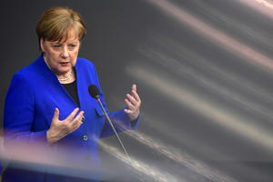 ČELIČNA KANCELARKA NE POPUŠTA: Merkelova se ne povlači pre isteka mandata