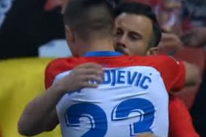 JOŠ JE ODZVANJAO PRVI SUDIJSKI ZVIŽDUK... Uroš Đurđević postigao jedan od najbržih golova u istoriji fudbala (VIDEO)