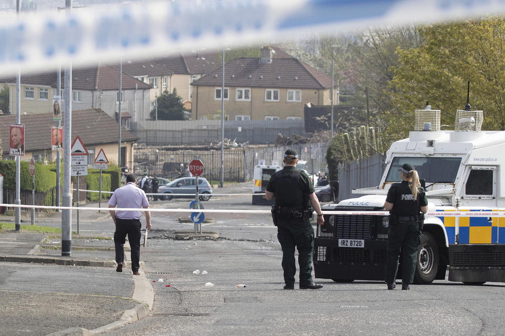 IRA SE POVAMPIRILA: U Severnoj Irskoj eksplodirale dve bombe, meta bili policajci (VIDEO)