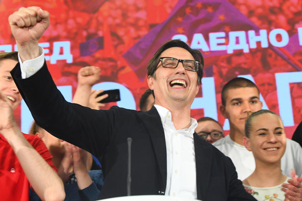 OVO JE PRVI PREDSEDNIK SEVERNE MAKEDONIJE: Kandidat vladajuće koalicije Stevo Pendarovski proglasio pobedu