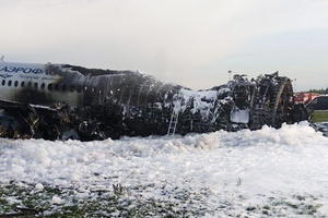 IZAŠAO ZVANIČAN IZVEŠTAJ, EVO ZAŠTO SE ZAPALIO AVION NA ŠEREMETJEVU: Odjednom je sevnulo, a onda su piloti bezusešno zvali kontrolu leta