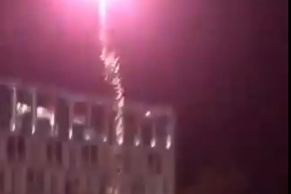 MESI, ZA TEBE NEMA MIRNOG SNA: Navijači Liverpula priredili noćni vatromet ispod prozora fudbalera Barselone VIDEO