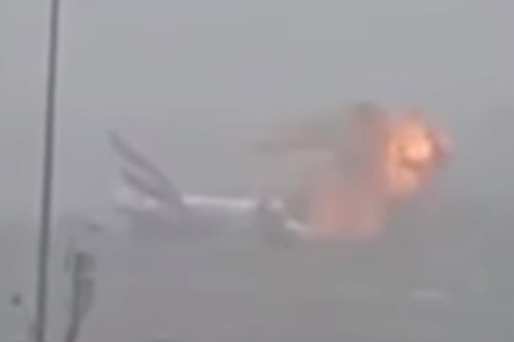KAKO JE IZBEGNUT HOROR U DUBAIJU: I tada se avion zapalio po sletanju, ali je 282 putnika je SPASENO SAMO ZAHVALJUJUĆI OVOME (VIDEO)