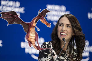 NAJSLAĐE PODMIĆIVANJE VRHA VLASTI: Devojčica poslala mito premijerki Novog Zelanda da bi dresirala zmajeve!