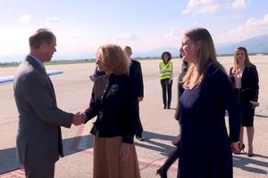 KRALJEVSKA POSETA SEVERNOJ MAKEDONIJI: Britanski princ Edvard stigao u Skoplje (VIDEO)