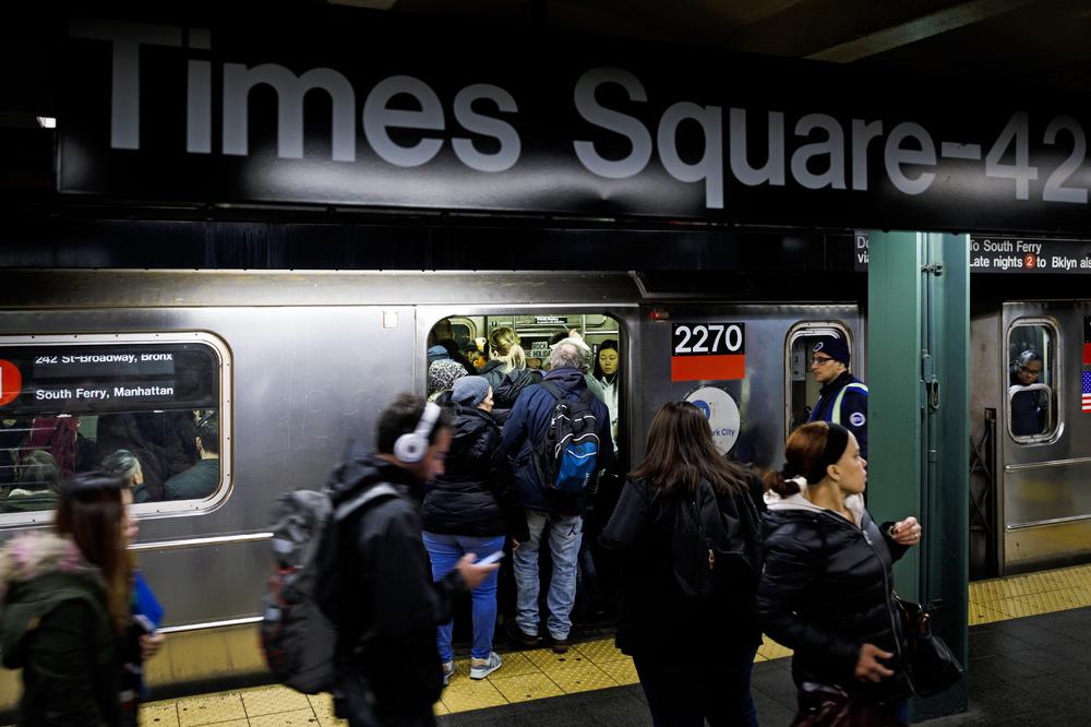AMERIČKE DEMOKRATE SE UPLAŠILE KINESKIH VOZOVA: Traže istragu o vagonima za podzemnu u Njujorku jer mogu biti opasni za nacionalnu bezbednost