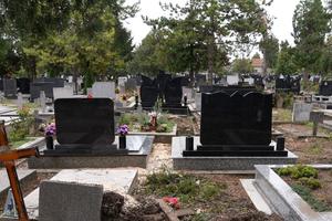 DRASTIČNO POVEĆANA SMRTNOST U PRESTONICI: Mnogo više sahrana u glavnom gradu u odnosu na prošli mart