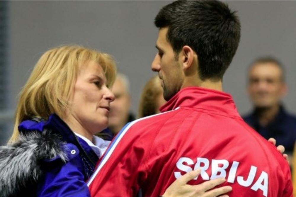 PREŽIVELI SMO 17 GODINA LUDILA! RADILA SAM PO 16 SATI, PEKLA PALAČINKE, BILA U ŠANKU... Dijana Đoković otkriva kroz šta su sve prolazili da bi Novak uspeo! PORODICA JE BILA NA RUBU PROPASTI!