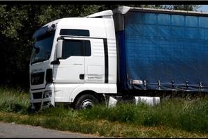 NJEN OTAC JE KAMIONOM POKOSIO DVE DEVOJČICE NA ODMORIŠTU: Ćerka vozača izrazila saučešće porodicama nastradalih i uputila pismo medijima! Nije lako čitati reči osude i prezira, evo ko je moj tata!