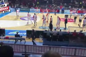VREO DOČEK ZA TRINKIJERIJA! Delije izviždale trenera Partizana pred početak meča u Pioniru! (KURIR TV)