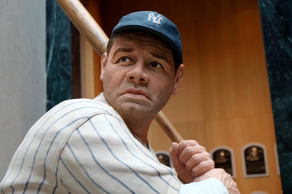 NOVI REKORD: Dres legendarnog bejzbol igrača prodat na aukciji za 5,64 miliona dolara! (FOTO)