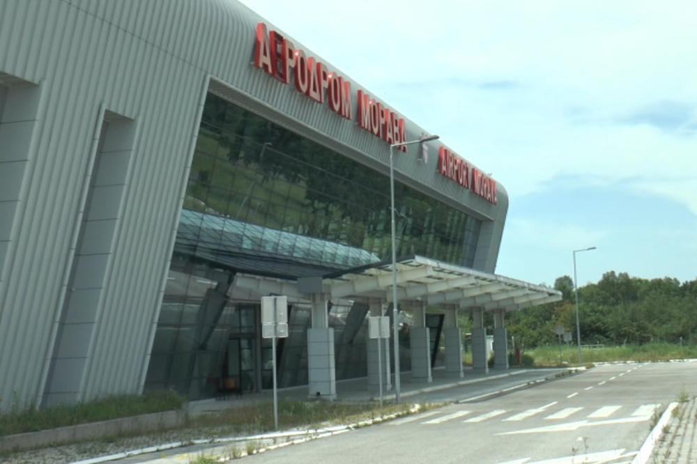 OTVARANJE NA VIDOVDAN: Evo kako izgleda unutrašnjost civilnog aerodroma Morava (FOTO, VIDEO)