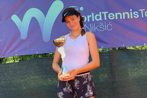 LOLA OSVOJILA DRUGU ITF TITULU: Radivojević ima samo 14 godina, a već najavljuje sjajnu tenisku karijeru