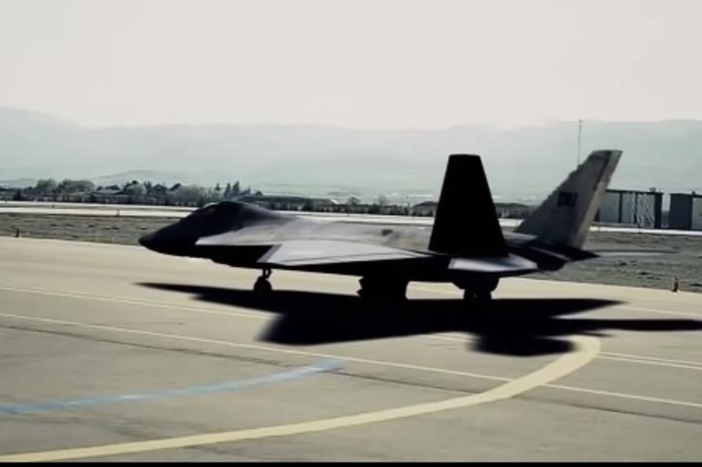 TURSKA ZVER UĆUTKALA AMERE: Ankara u Parizu pokazala prototip lovca boljeg od F-35! PENTAGON ODBIO KOMENTAR! (VIDEO)