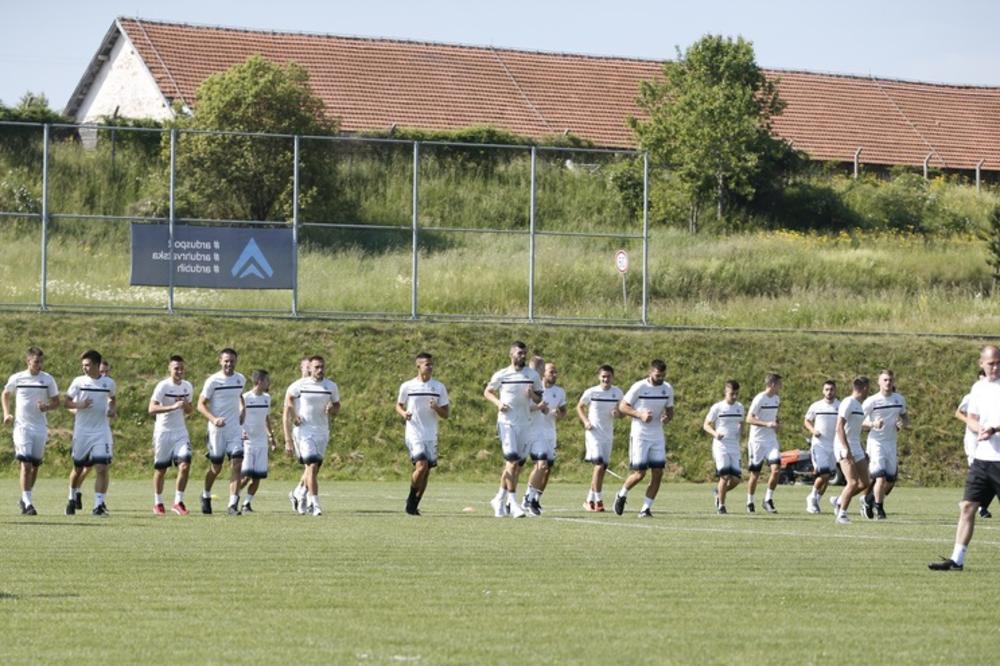 KAO NEKADA U DOBROJ STAROJ JUGI: Partizan i Olimpija za publiku i proveru forme!