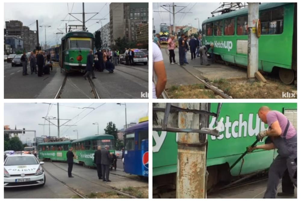 DRAMA U SARAJEVU: Tramvaj iskočio iz šina! Ima povređenih! (FOTO, VIDEO)