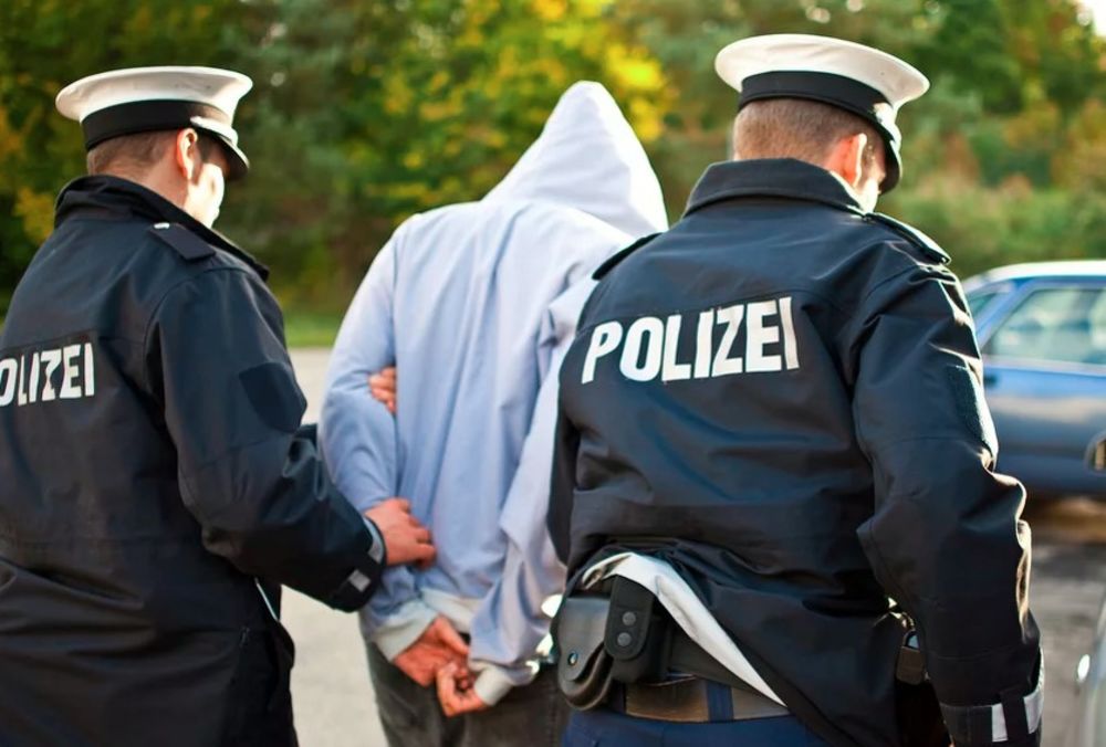 nemačka policija, hapšenje