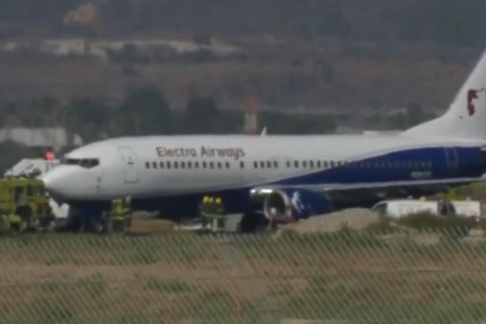 BRAVO ZA PILOTA HEROJA: Eksplodirao mu točak, ali je uspeo bezbedno da spusti avion pun putnika na aerodrom u Tel Avivu! (VIDEO)