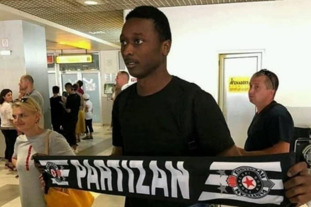 PUKLA BOMBA U HUMSKOJ: Partizan se pojačao napadačem Rome!