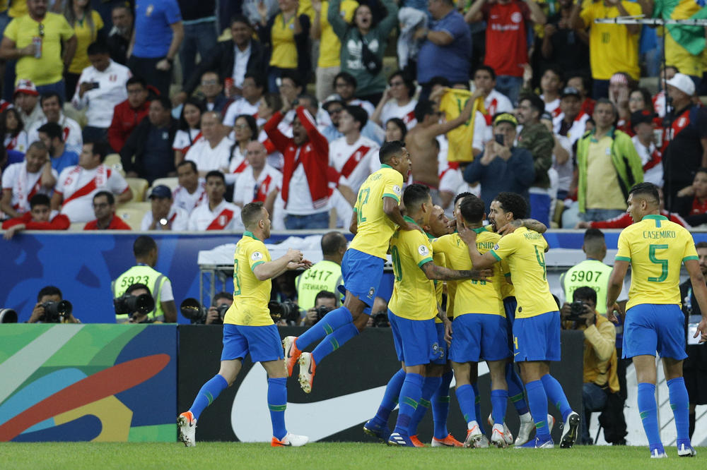 ŠAMPIONSKI KARNEVAL NA MARAKANI: Brazil pobedio Peru i osvojio Kopa Amerika prvi put posle 12 godina (VIDEO)