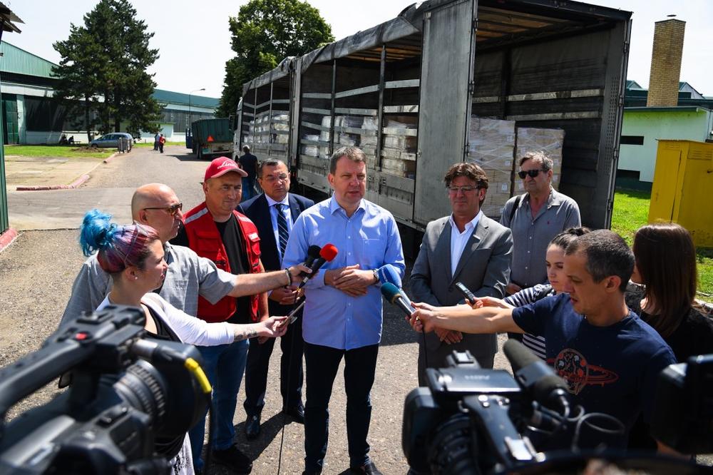 ZA STANOVNIŠTVO NA KOSOVU I METOHIJI: Novi kontingent humanitarne pomoći iz AP Vojvodine