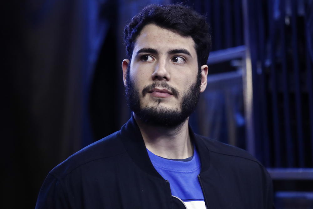 BARSA JOŠ JAČA: Aleks Abrines se vratio iz NBA u Barselonu (VIDEO)