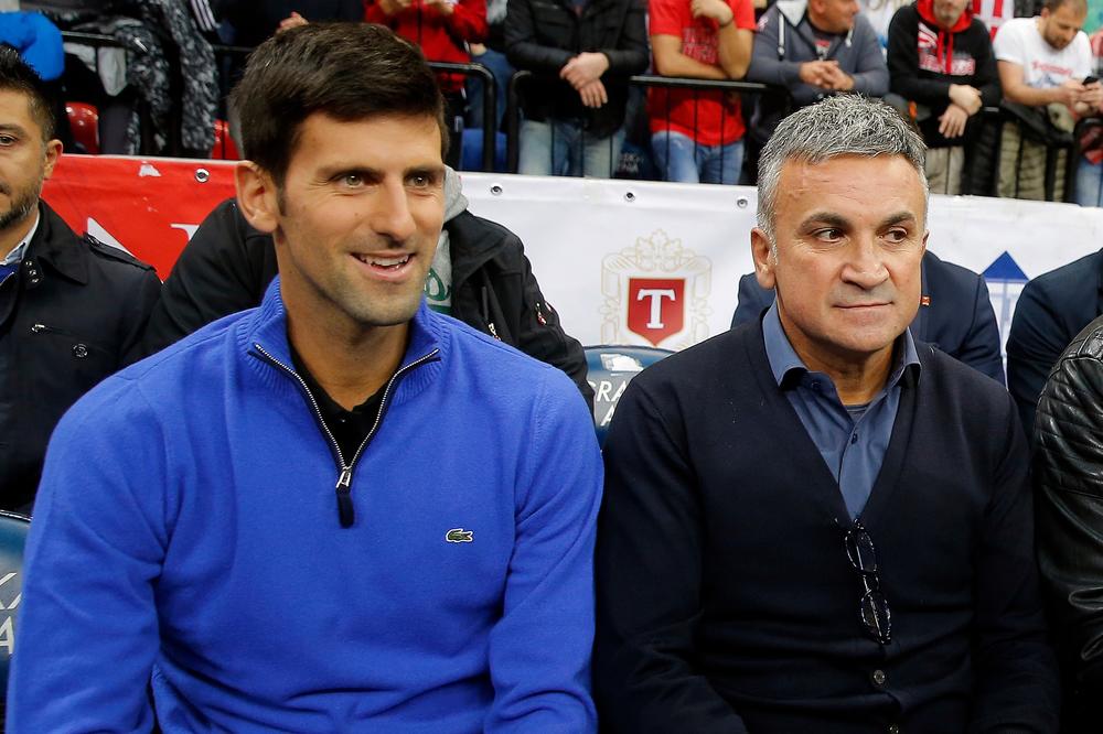 NOVINAR PROKOMENTARISAO IZJAVU SRĐANA ĐOKOVIĆA O ŠVAJCARCU: Novakov otac izgleda ima problem sa Federerom (FOTO)
