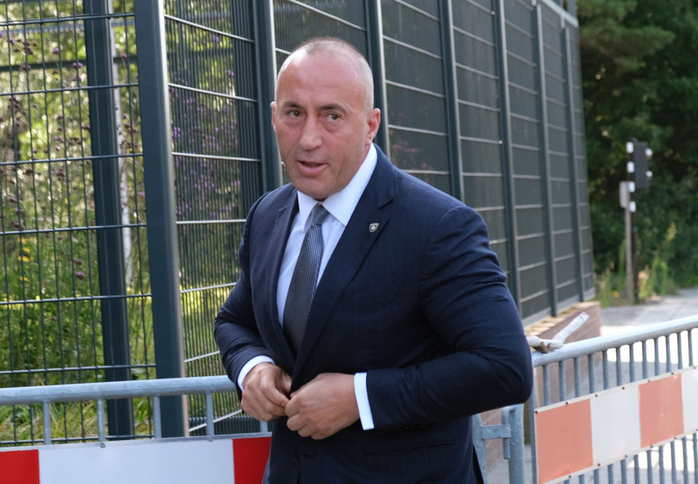 Haradinaj po izlasku iz suda 