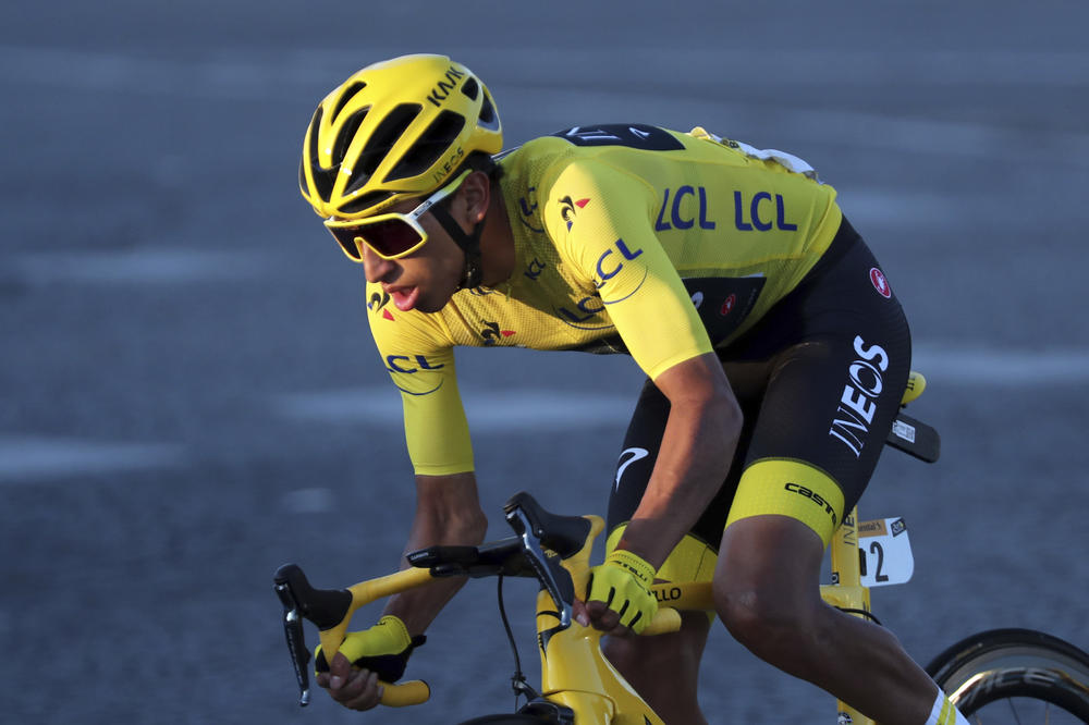 NAJMLAĐI POBEDNIK U POSLEDNJIH 110 GODINA: Kolumbijac Egan Bernal trijumfovao na Tur de Fransu